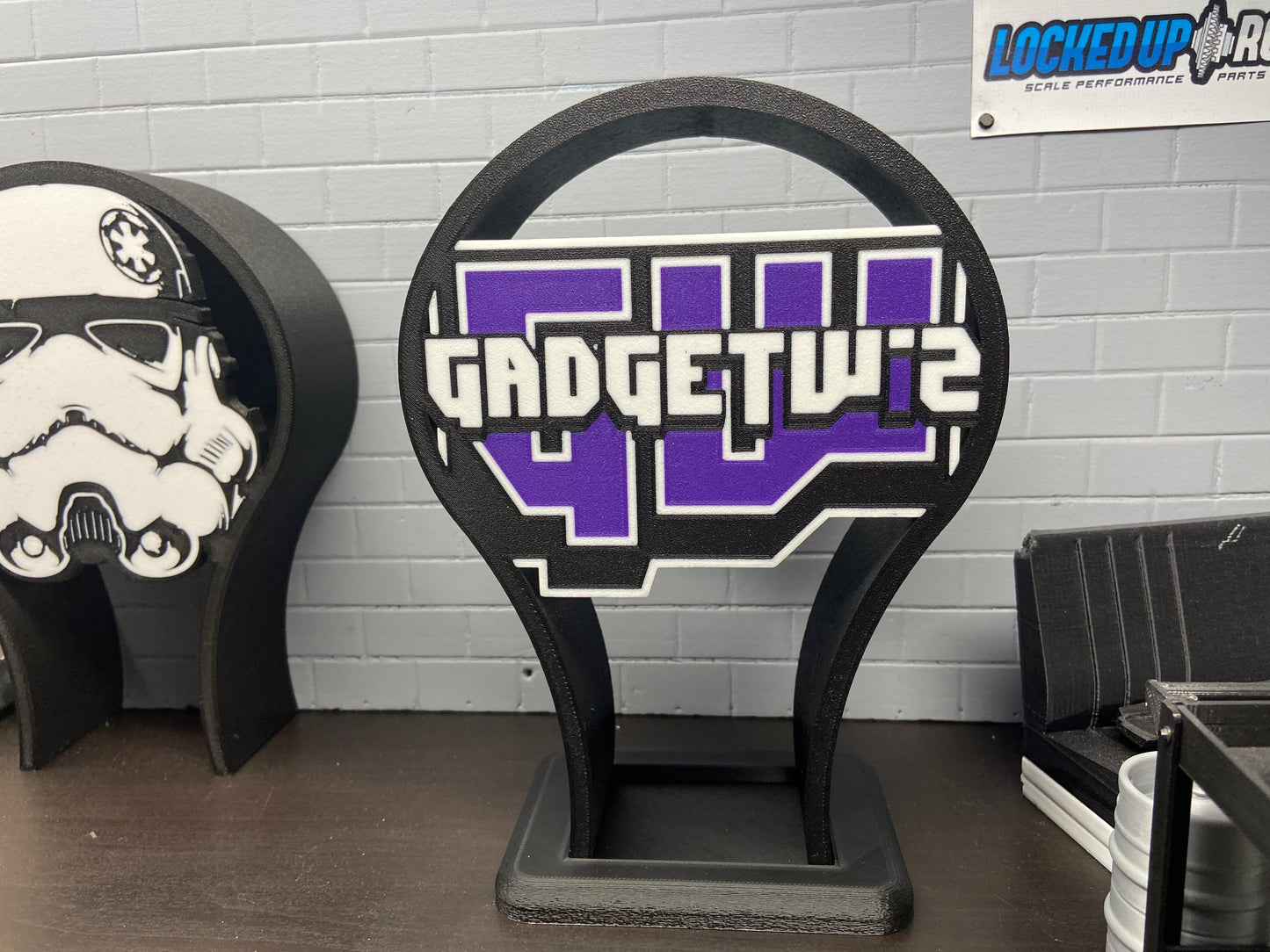 Custom Headphone Stands With Design Fee gaming Desk Organizer Twitch Streamer